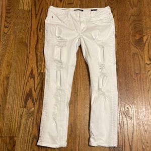 Vigoss White Distressed Ankle Jeans